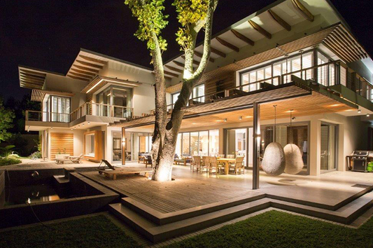 Constantia Charm Illuminated